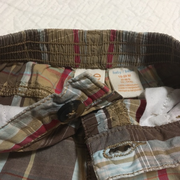 18-24m (4/$20) Cargo Shorts and Teal Button-Down by Joe Fresh - Picture 13 of 13